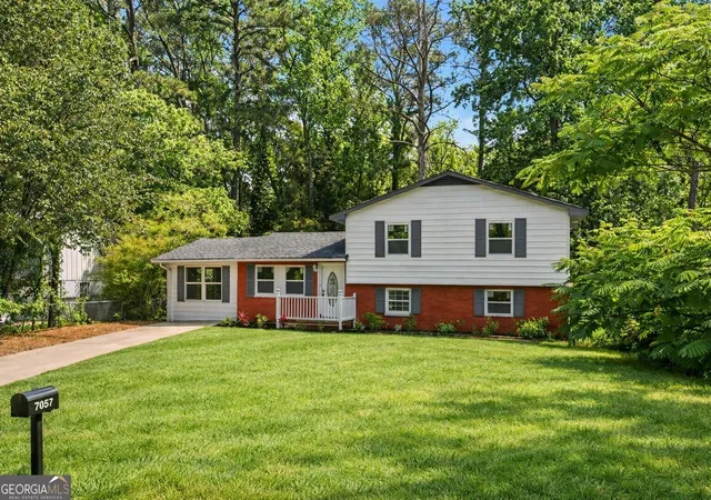 Photo 3 of Single family home for sale at 7348 Mockingbird Trl, Riverdale, GA 30274 | MLS# 10817170 | Listing updated on 2026-10-28