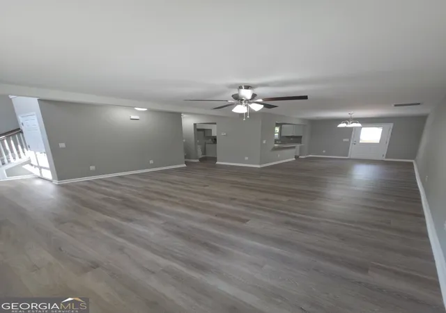 Photo 2 of Single family home for sale at 130 Mckinley Dr, Athens, GA 30601 | MLS# 10783898 | Listing updated on 2026-09-14