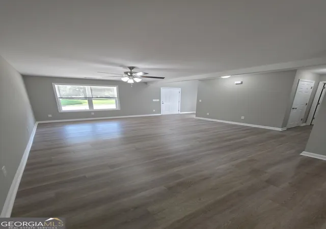 Photo 3 of Single family home for sale at 130 Mckinley Dr, Athens, GA 30601 | MLS# 10783898 | Listing updated on 2026-09-14