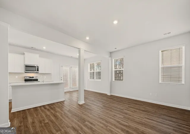 4th image of 12003 Aukerman Wy, Hampton, GA 30228 | MLS# 10788705