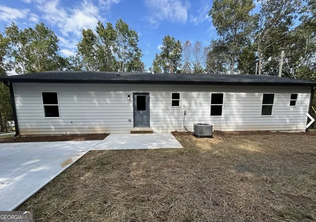 Photo 2 of Single family home for sale at 39 Huckleberry Ln, Winder, GA 30680 | MLS# 10670036 | Listing updated on 2026-09-02