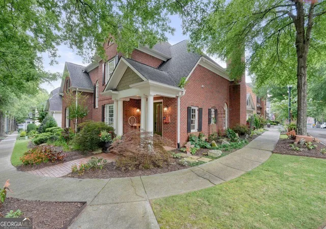4th image of 1451 Hedgewood Ln Nw, Kennesaw, GA 30152 | MLS# 10812799