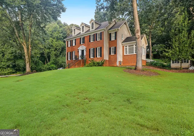 Photo 1 of Single family home for sale at 1575 Thoreau Dr, Suwanee, GA 30024 | MLS# 10815492 | Listing updated on 2026-08-22