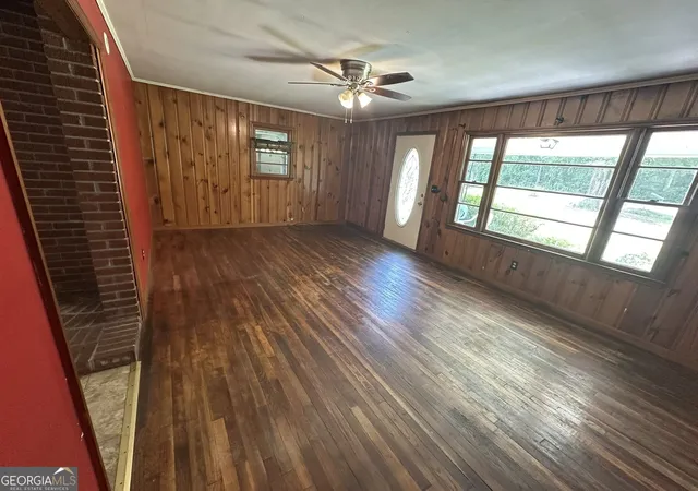 2nd image of 832 Buena Vista Dr, Eastanollee, GA 30538 | MLS# 10830695