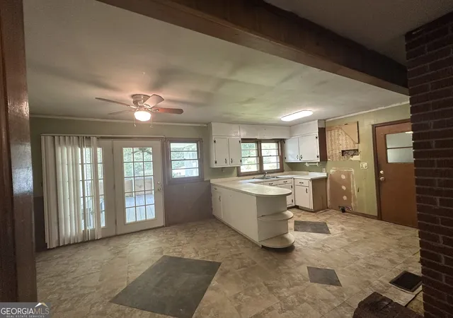 3rd image of 832 Buena Vista Dr, Eastanollee, GA 30538 | MLS# 10830695