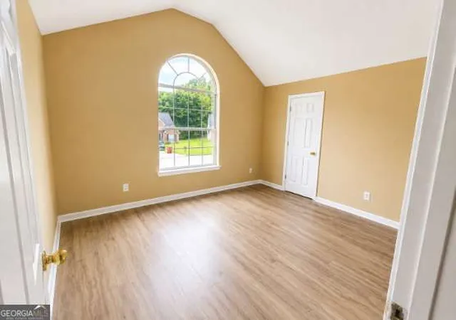 Photo 4 of Single family home for sale at 5706 Hidden Brk Cir, Atlanta, GA 30349 | MLS# 10815091 | Listing updated on 2026-08-13