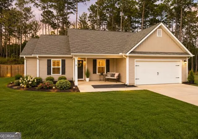 Photo 2 of Single family home for sale at 31 Rolling Woods Ln, Hull, GA 30646 | MLS# 10701001 | Listing updated on 2026-09-04