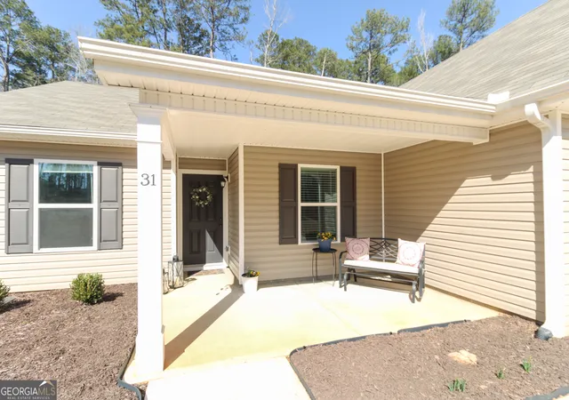 Photo 3 of Single family home for sale at 31 Rolling Woods Ln, Hull, GA 30646 | MLS# 10701001 | Listing updated on 2026-09-04