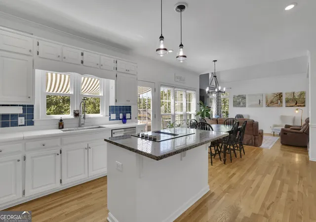 Photo 3 of Single family home for sale at 4745 Aldbury Ln, Suwanee, GA 30024 | MLS# 10836486 | Listing updated on 2026-09-14