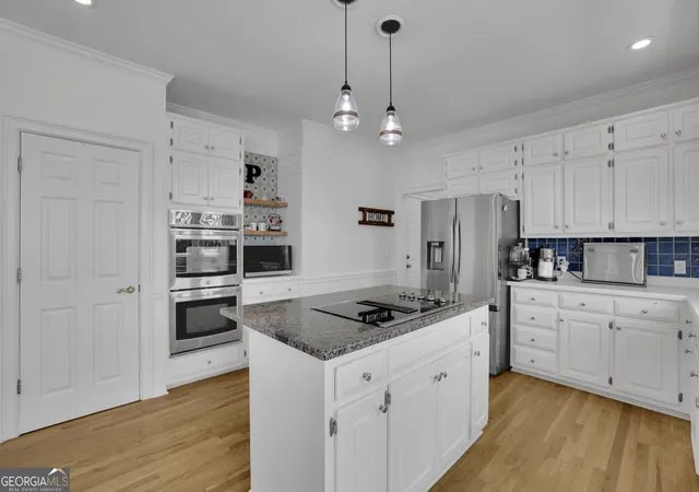 Photo 4 of Single family home for sale at 4745 Aldbury Ln, Suwanee, GA 30024 | MLS# 10836486 | Listing updated on 2026-09-14