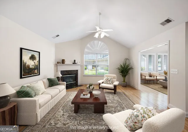 2nd image of 5276 Stone Village Cir #8, Kennesaw, GA 30152 | MLS# 10811093