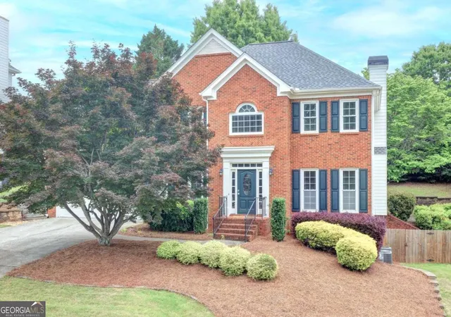 Homes for sale in Johns Creek, GA | 10665 Wren Ridge Rd, Johns Creek, GA 30022 | MLS# 10758884