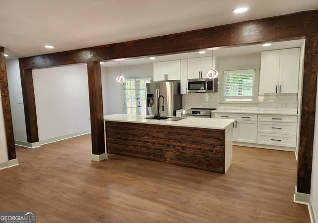 Photo 3 of Single family home for sale at 718 Springlake Rd, Lawrenceville, GA 30045 | MLS# 10760832 | Listing updated on 2026-10-28