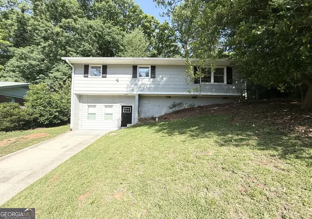 Photo 2 of Single family home for sale at 3169 Pennington Cir Sw, Atlanta, GA 30354 | MLS# 10829876 | Listing updated on 2026-09-03