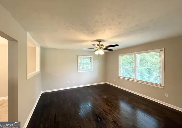 Photo 3 of Single family home for sale at 3169 Pennington Cir Sw, Atlanta, GA 30354 | MLS# 10829876 | Listing updated on 2026-10-03