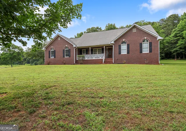 Photo 2 of Single family home for sale at 335 New Morn Dr, Mcdonough, GA 30253 | MLS# 10779903 | Listing updated on 2026-09-02