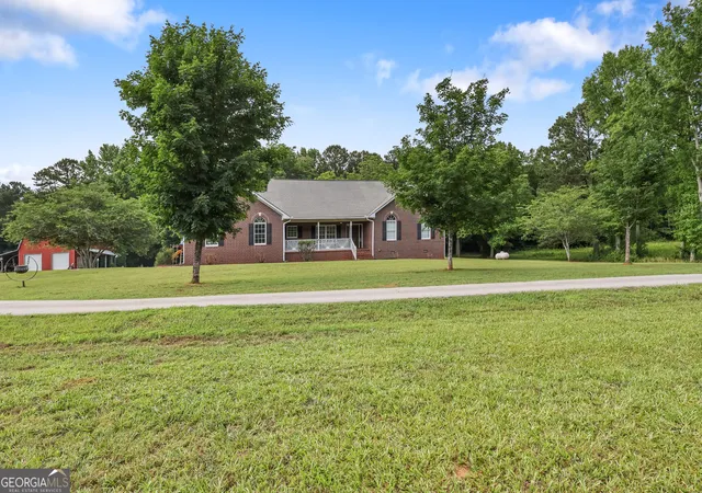 Photo 3 of Single family home for sale at 335 New Morn Dr, Mcdonough, GA 30253 | MLS# 10779903 | Listing updated on 2026-09-02