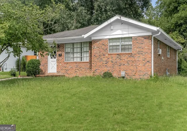 1st image of 423 Branham Ave Sw, Rome, GA 30161 | MLS# 10791753