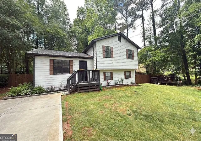 Photo 1 of Single family home for sale at 1910 Suwanee Valley Rd Nw, Lawrenceville, GA 30043 | MLS# 10810756 | Listing updated on 2026-09-04