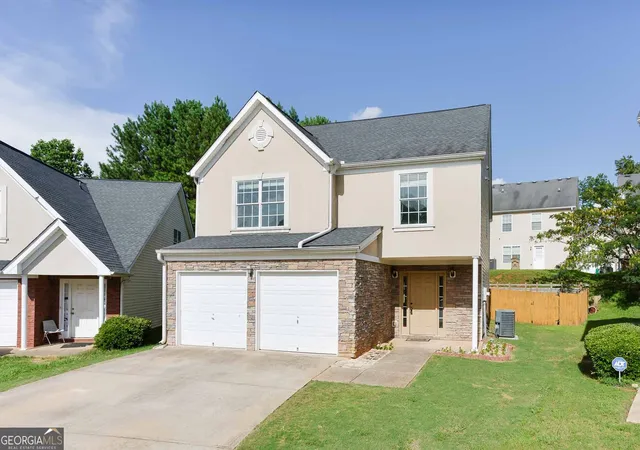Photo 2 of Single family home for sale at 7590 Crimson Ct, Jonesboro, GA 30236 | MLS# 10782897 | Listing updated on 2026-09-13