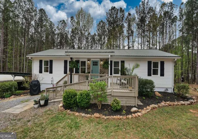 Photo 3 of Single family home for sale at 2558 Gulledge Rd, Dallas, GA 30132 | MLS# 10721311 | Listing updated on 2026-07-13