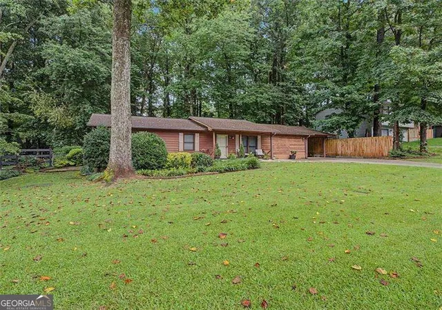 Photo 1 of Sale Pending at 3095 Woodland Dr Nw, Kennesaw, GA 30152 | MLS# 10834040 | Listing updated on 2026-09-16