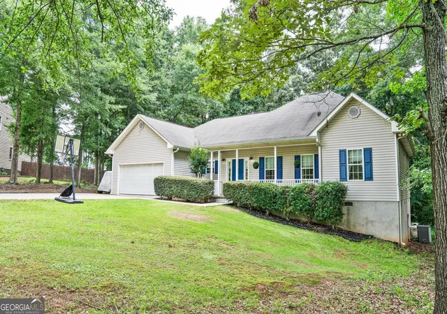 Homes for sale in Forsyth, GA | 419 Pecan Cir, Forsyth, GA 31029 | MLS# 10786191