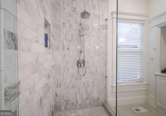 Photo 3 of Single family home for sale at 1905 John Calvin Ave, College Park, GA 30337 | MLS# 10813733 | Listing updated on 2026-09-03