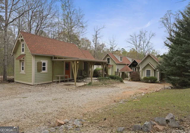 Photo 1 of Single family home for sale at 243 Bluegill Rd, Eatonton, GA 31024 | MLS# 10801267 | Listing updated on 2026-08-12