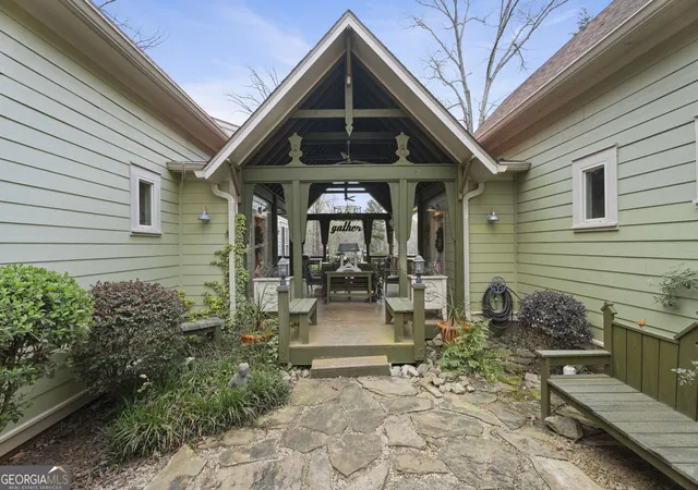 Photo 3 of Single family home for sale at 243 Bluegill Rd, Eatonton, GA 31024 | MLS# 10801267 | Listing updated on 2026-08-12