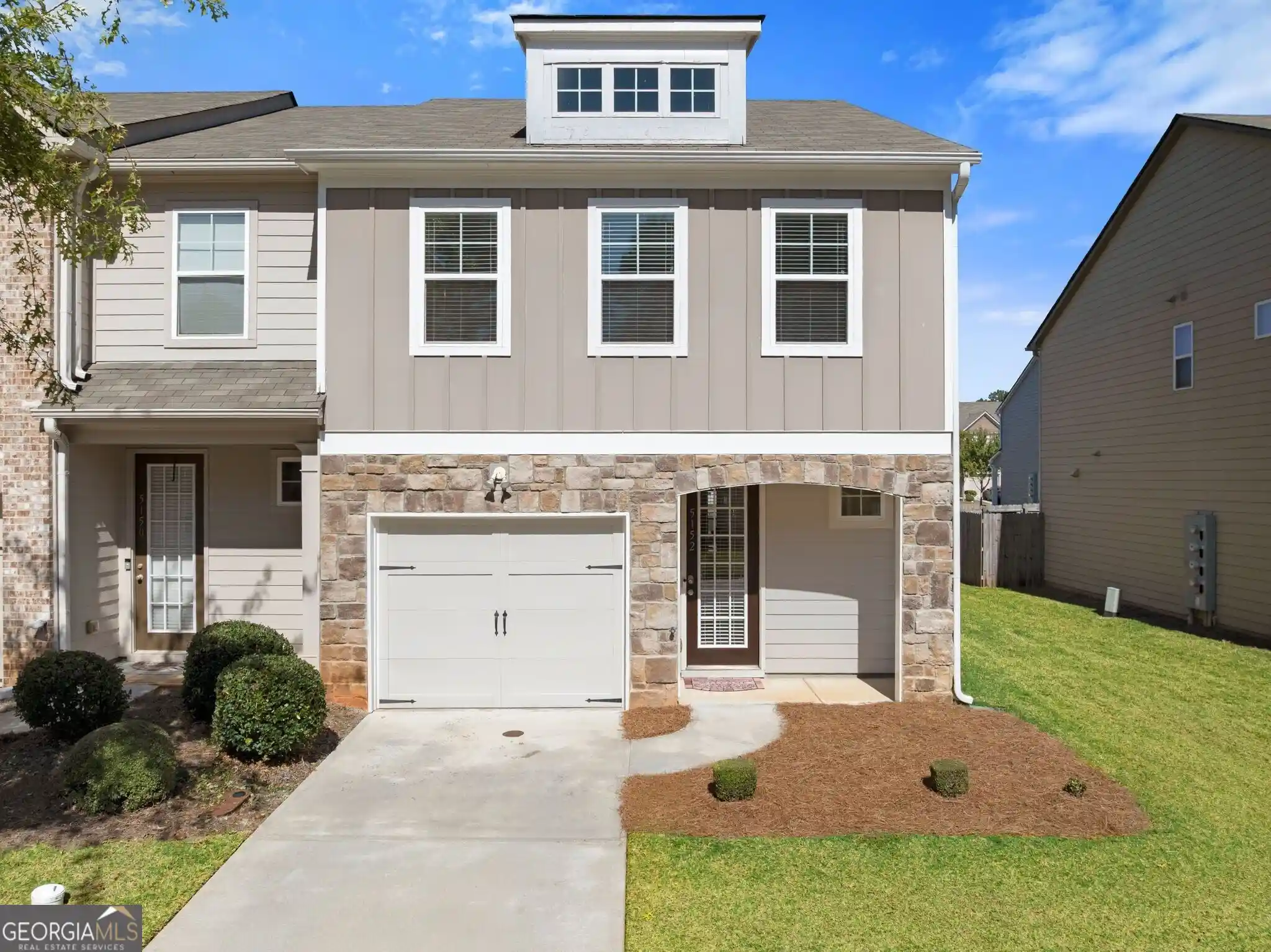 Townhouse for sale at 5152 Madeline Pl, Stone Mountain, GA 30083 | MLS# 10874183