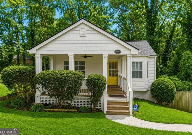 2nd image of 3480 Victoria St, Atlanta, GA 30337 | MLS# 10814730