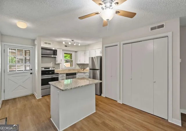 5th image of 29 Mountain View Ct, Waleska, GA 30183 | MLS# 10774377