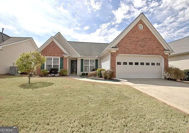 1st image of 130 N Square Ln, Newnan, GA 30263 | MLS# 10718785