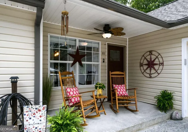 Photo 4 of Sale Pending at 113 Eagle Heart Ct, Waleska, GA 30183 | MLS# 10789459 | Listing updated on 2026-08-27
