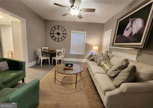 5th image of 455 Lynch Ave Nw, Atlanta, GA 30318 | MLS# 10525840