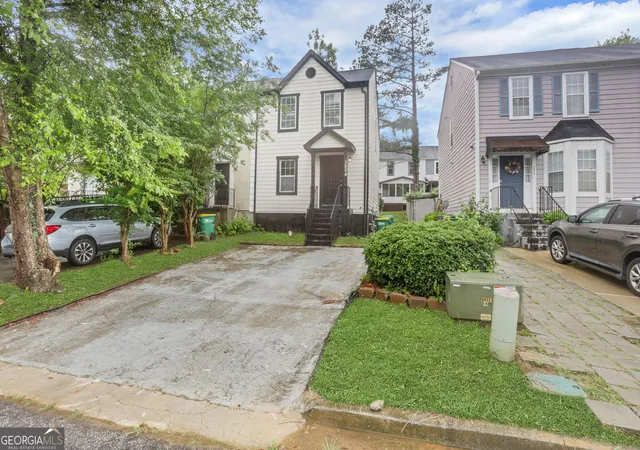 Homes for sale in Peachtree Corners, GA | 3804 Meadow Green Ct, Peachtree Corners, GA 30092 | MLS# 10785205