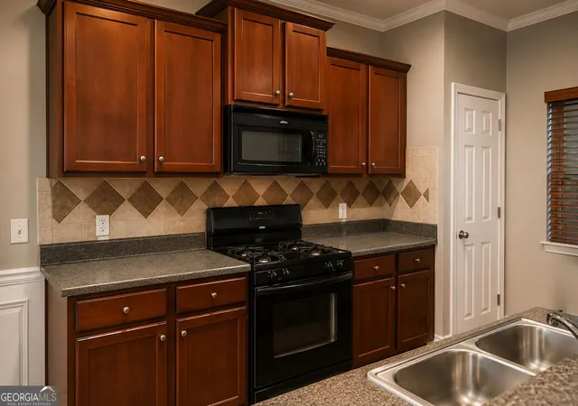 Photo 4 of Single family home for sale at 2759 Keystone Ave, Lithonia, GA 30058 | MLS# 10733980 | Listing updated on 2026-08-09