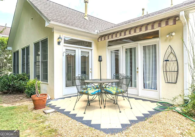 Photo 3 of Sale Pending at 180 Innisbrook Wy, Fayetteville, GA 30214 | MLS# 10789589 | Listing updated on 2026-10-26