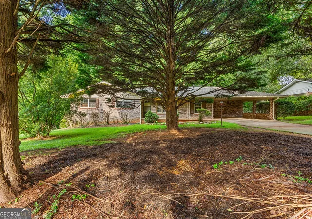 2nd image of 515 Shay Dr Sw, Marietta, GA 30060 | MLS# 10819570