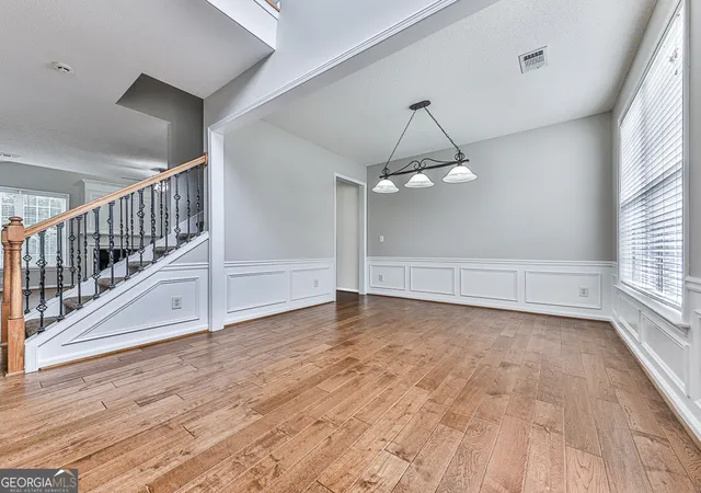 5th image of 503 Keeneland Ave, Woodstock, GA 30189 | MLS# 10814617
