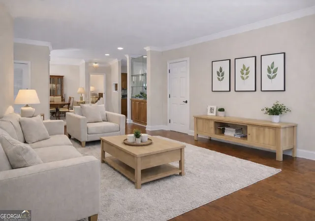 Listing Photo 4 - Condo for sale in building located at 5364 Brooke Ridge Dr, Atlanta, GA 30338