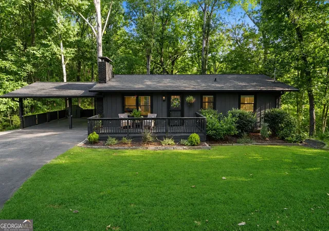 Photo 1 of Single family home for sale at 4785 Perry Rd, Gainesville, GA 30506 | MLS# 10834115 | Listing updated on 2026-09-16