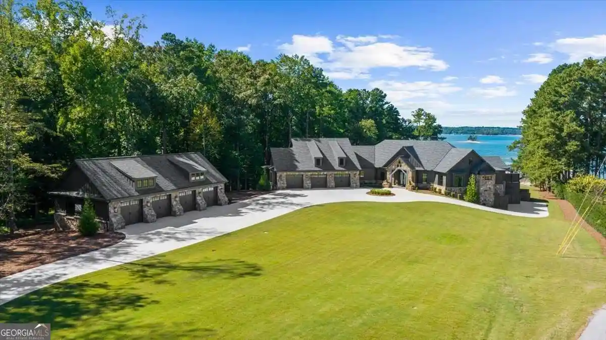 Photo 1 of Mansion for sale at 6091 Jim Crow Rd, Flowery Branch, GA 30542 | MLS# 10869814 | Listing updated on 2026-10-22