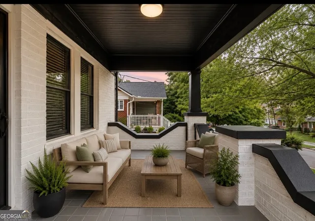 Photo 3 of Single family home for sale at 1600 Rogers Ave SW, Atlanta, GA 30310 | MLS# 10788640 | Listing updated on 2026-09-03