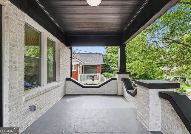 Photo 4 of Single family home for sale at 1600 Rogers Ave SW, Atlanta, GA 30310 | MLS# 10788640 | Listing updated on 2026-09-03