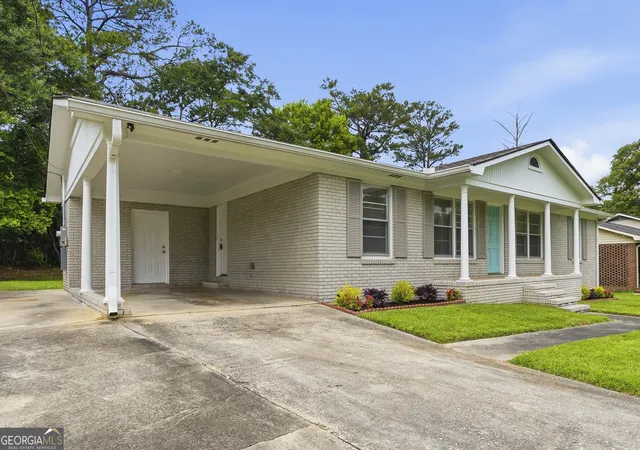 Homes for sale in Macon, GA | 4329 Essex Rd, Macon, GA 31206 | MLS# 10786249