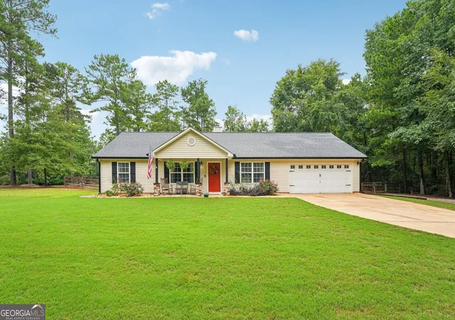 1st image of 579 Al Roberts Rd, Senoia, GA 30276 | MLS# 10821996