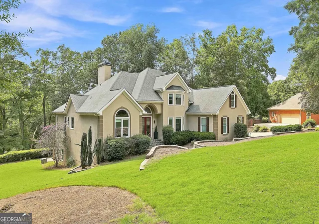 Photo 2 of Single family home for sale at 265 Broadmoor Dr, Fayetteville, GA 30215 | MLS# 10835060 | Listing updated on 2026-09-14