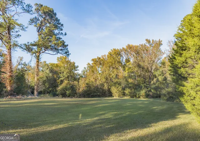 4th image of 341 Azalea Ave, Millen, GA 30442 | MLS# 10641241